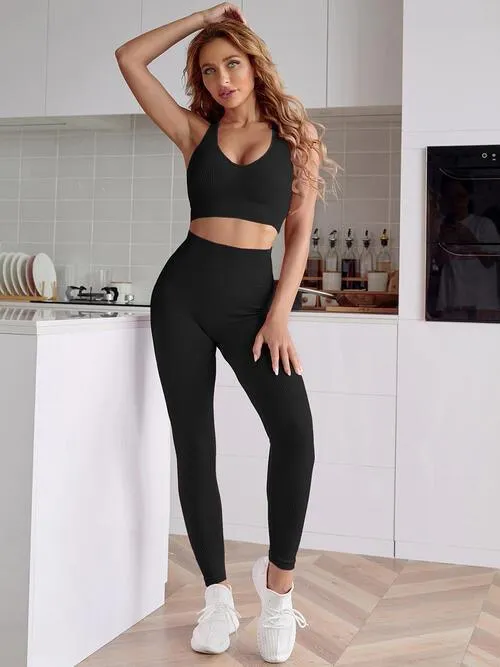 Active Essentials Stylish Tank and Leggings Set: Performance and Comfort Combined