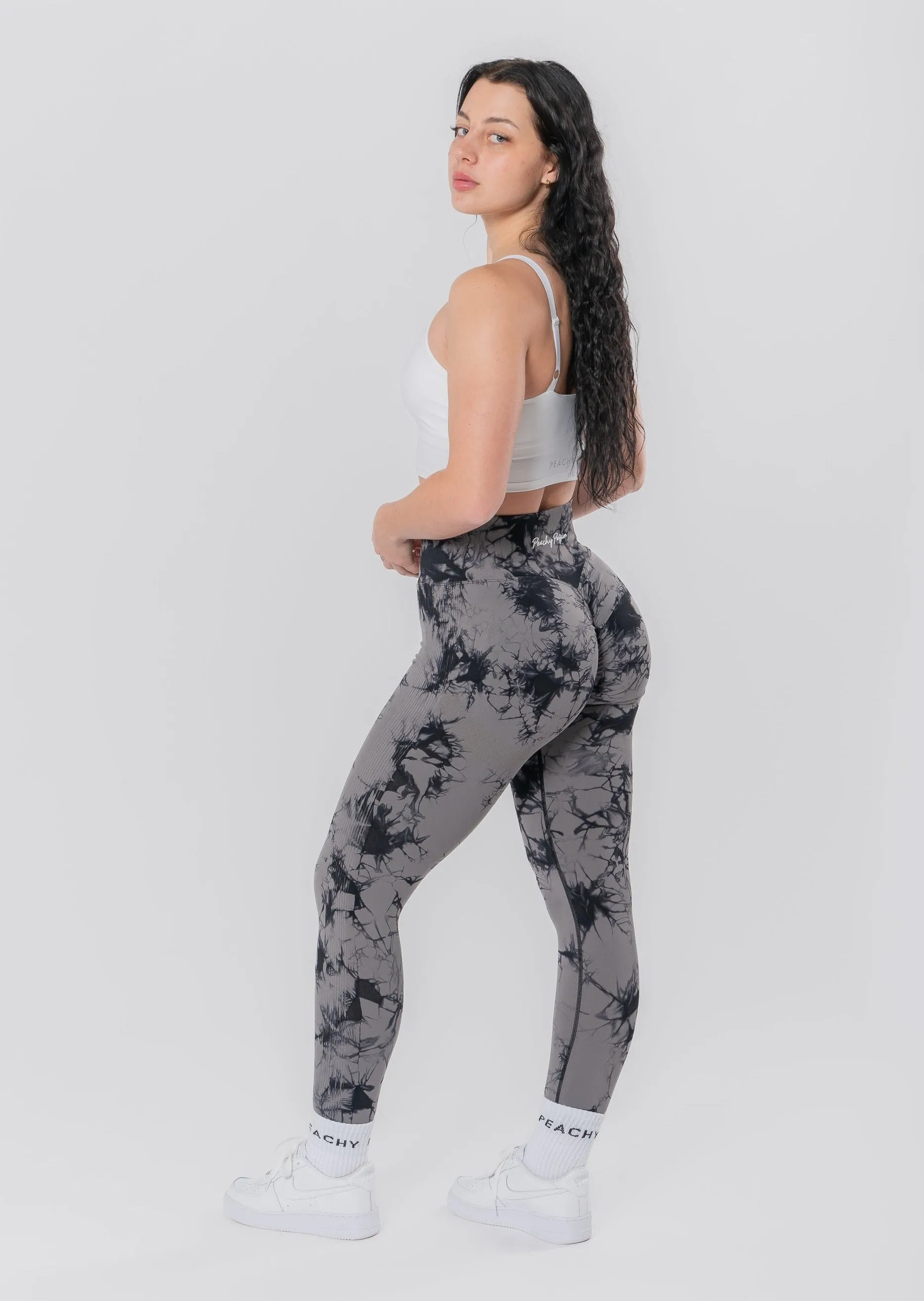 GALAXY Scrunch Leggings
