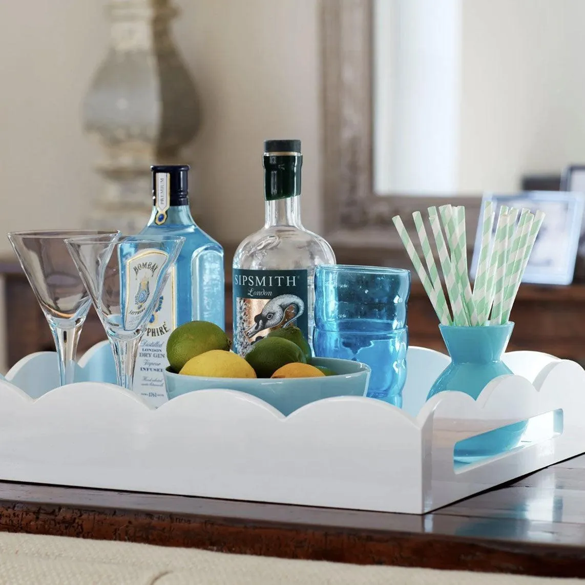 Medium Scallop Rect Tray | White