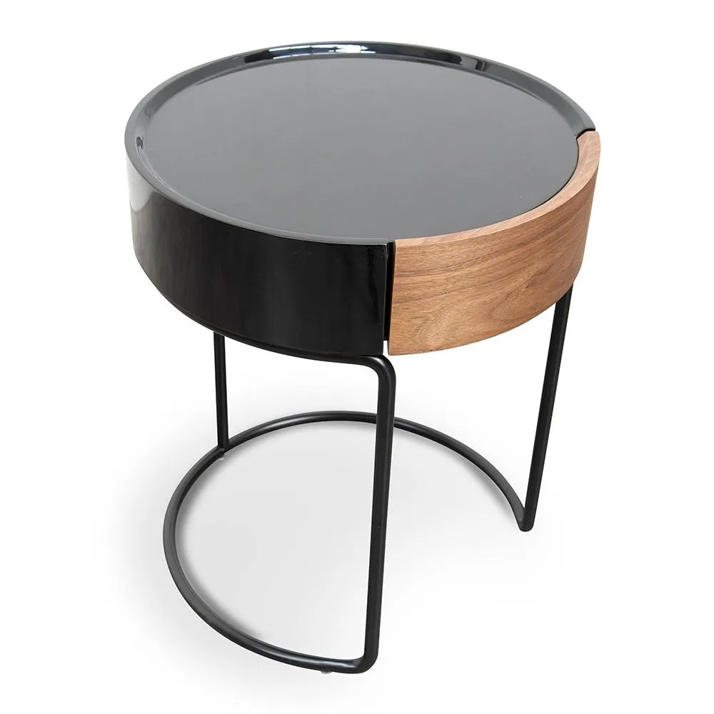Scandinavian Side Table - Walnut - Black