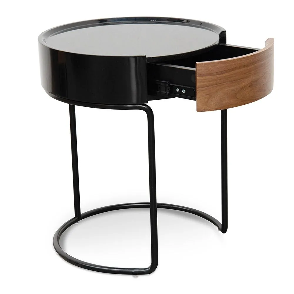 Scandinavian Side Table - Walnut - Black