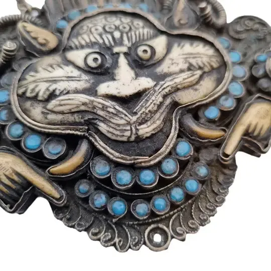 Tibetan nepal carved zeeba necklace, amulet with turquoises, kirtimukha.