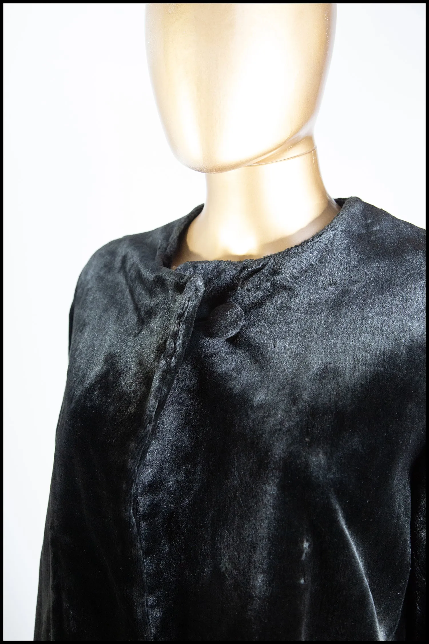 Vintage 1920s Heavy Black Velvet Coat